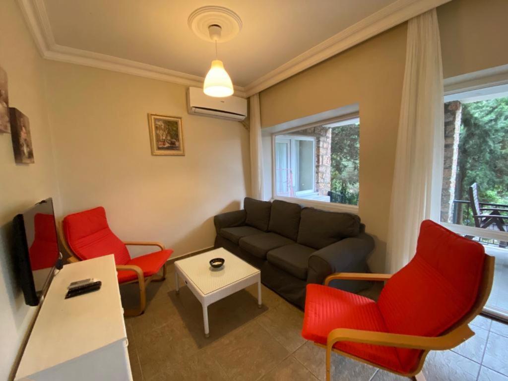 אדאלר Bueyuekada Apart Hotel - Karadag Apart מראה חיצוני תמונה